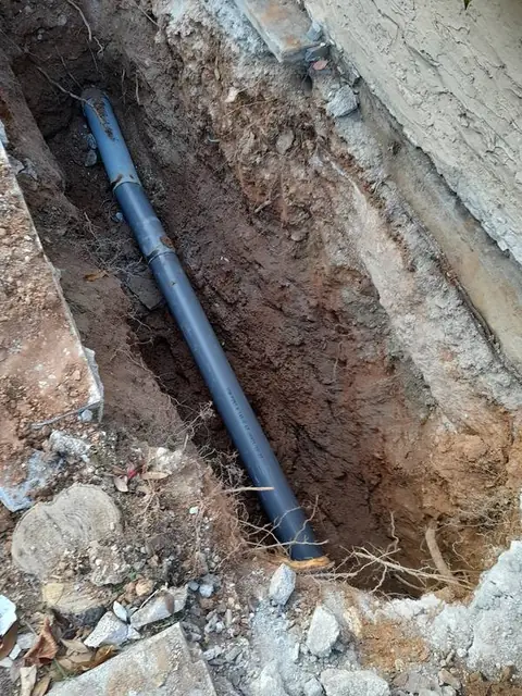 Νέος αγωγός μέσα σε κανάλι